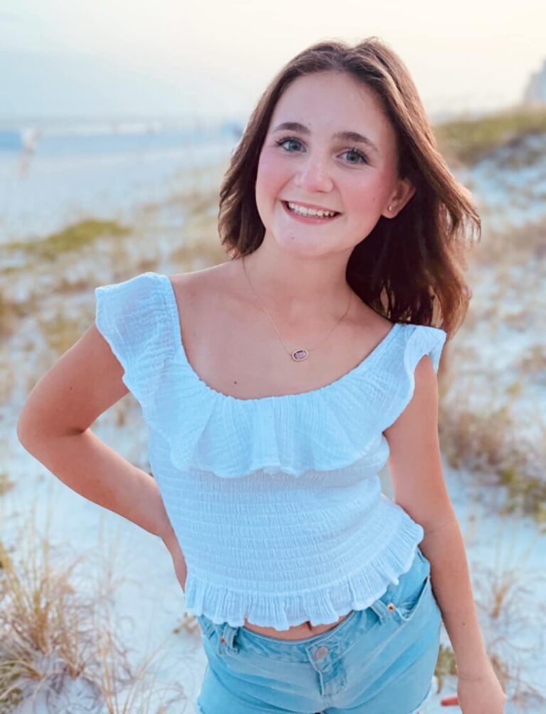 Charlee Tayt Obituary, Talladega Girl Dies by Suicide After Being Bullied, Candlelight Vigil - Pray for Lincoln, Alabama; Fundraiser